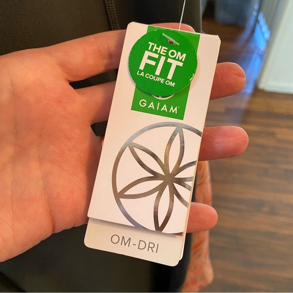 Gaiam OM High Rise Pocket Yoga Pant Womens Size XL Straight Leg Green Urban Chic - Picture 12 of 13